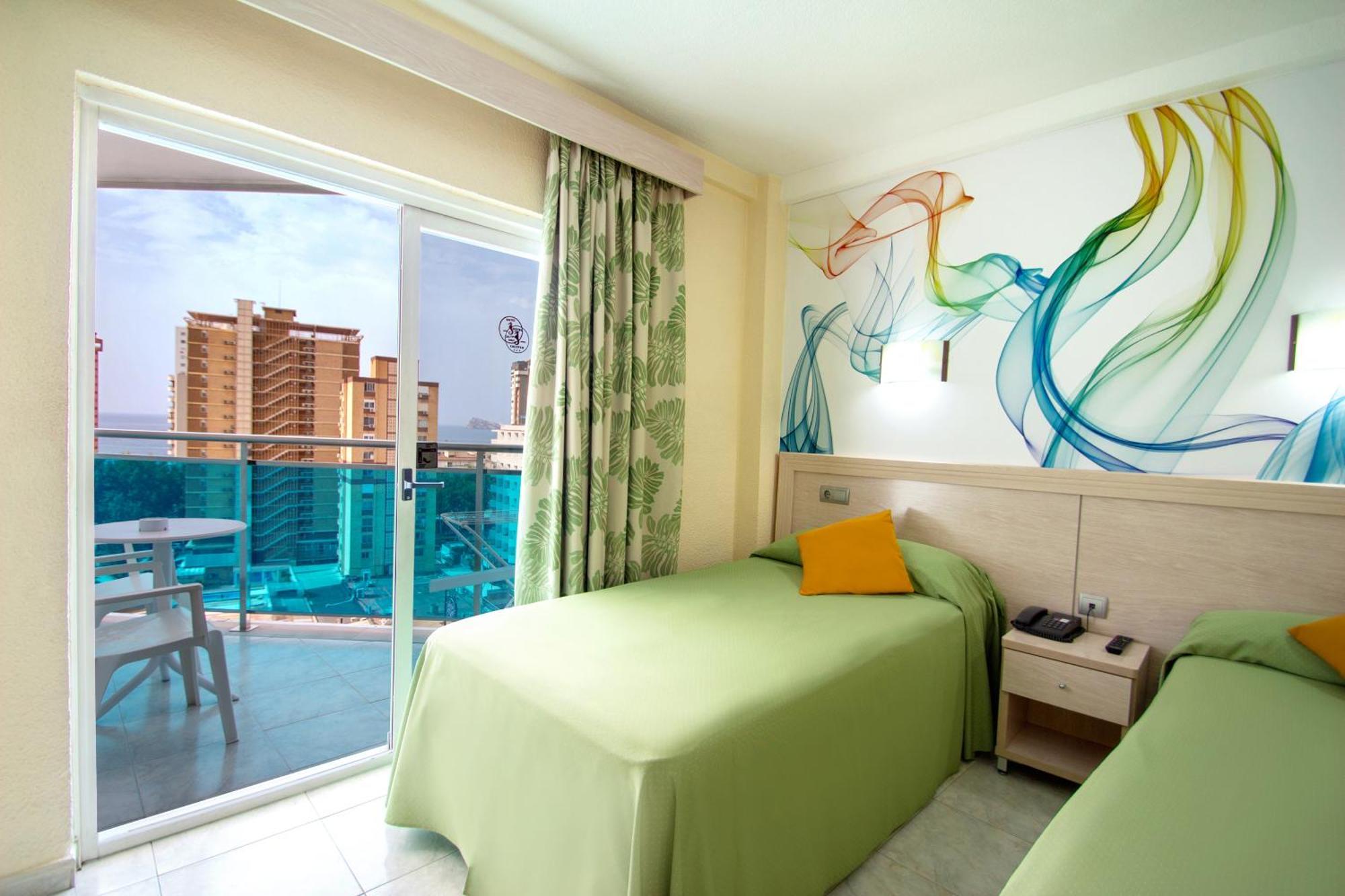 Hotel Servigroup Calypso Benidorm Room photo